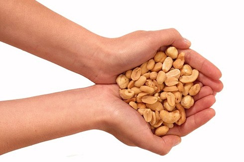Ăn các loại hạt mỗi ngày giảm nguy cơ ung thư ảnh 1