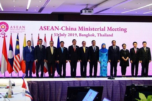 ASEAN đoàn kết, đề cao thượng tôn pháp luật trong giải quyết căng thẳng ở Biển Đông ảnh 1