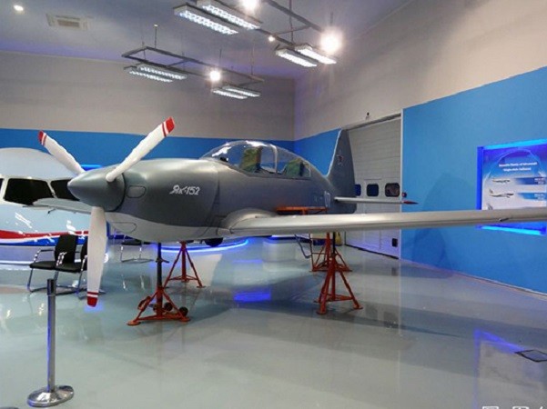 Nga đặt hàng 150 máy bay huấn luyện hạng nhẹ Yak-152 ảnh 1