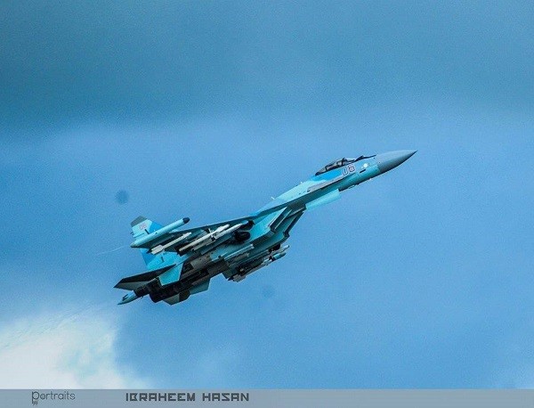 Chuyên gia Mỹ khen nức nở tiêm kích Su-35 của Nga ảnh 1