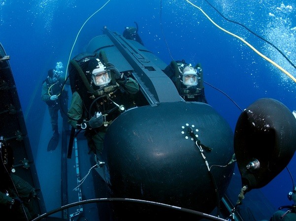 Mỹ phát triển tàu ngầm mini cho đặc nhiệm hải quân ảnh 1
