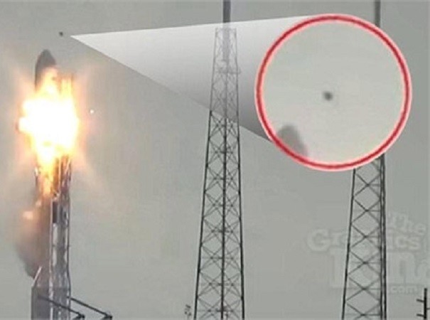 Không loại trừ tên lửa Falcon 9 phát nổ do người ngoài hành tinh ảnh 1