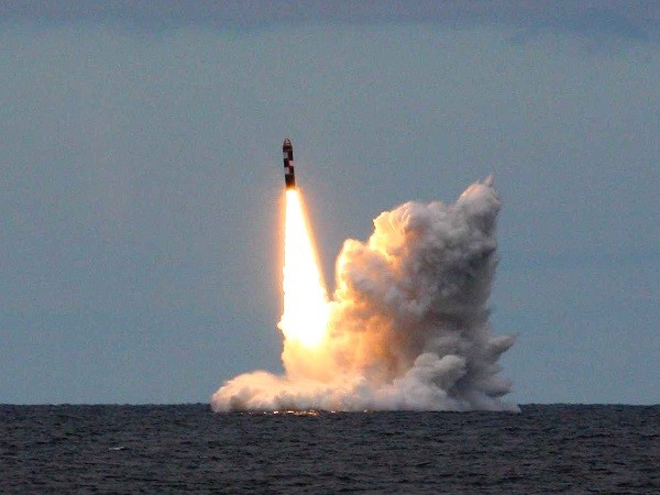 Tên lửa Bulava của Nga tự hủy khi được phóng thử nghiệm ảnh 1