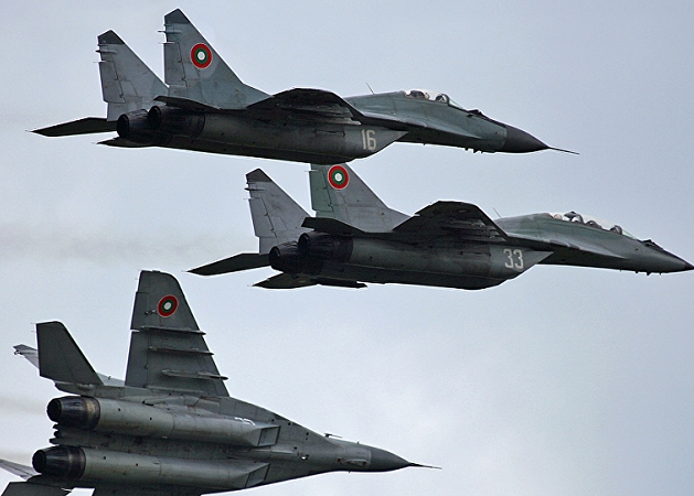 Bulgaria quay mặt với Ba Lan, mua động cơ MiG-29 từ Nga ảnh 1