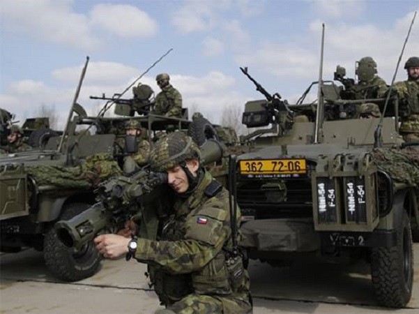 Quân đội Ukraine tuyên bố giành thắng lợi trước phe nổi dậy ảnh 1