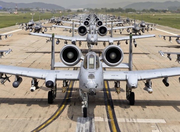 Không quân Mỹ đòi bổ sung thêm 5 phi đội máy bay chiến đấu ảnh 1