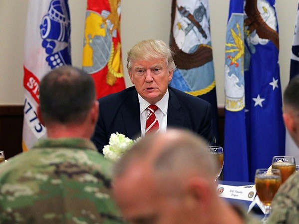 Ông Trump đã bớt những lời chỉ trích NATO kể từ khi nhậm chức tổng thống