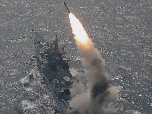 Hải quân Ấn Độ thử nghiệm thành công tên lửa BrahMos phiên bản mới ảnh 1