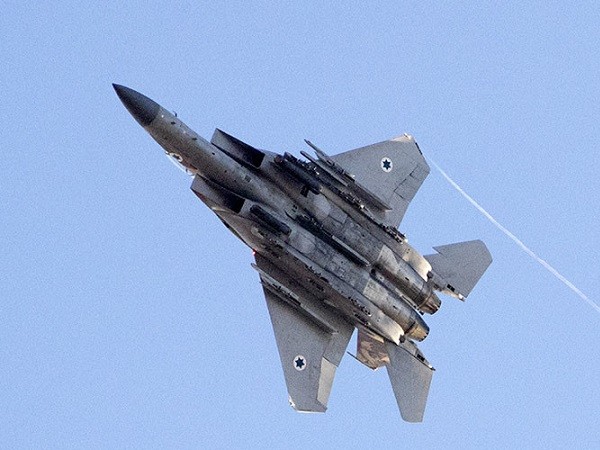 Không quân Israel ném bom quân đội Syria lần thứ 4 trong vòng 1 tuần ảnh 1