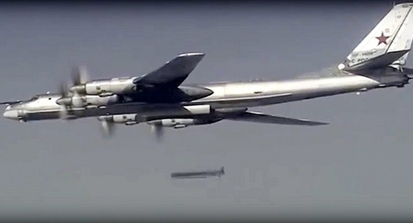 'Gấu' Nga Tu-95 nã tên lửa hành trình tiêu diệt hàng loạt khủng bố ở Syria ảnh 1