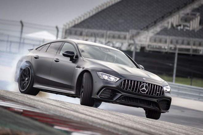 Mercedes-AMG chuyển dần sang động cơ điện hóa và dẫn động 4 bánh ảnh 1