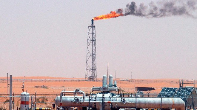 Phiến quân Houthi tấn công bằng UAV vào mỏ dầu của Saudi Arabia ảnh 1