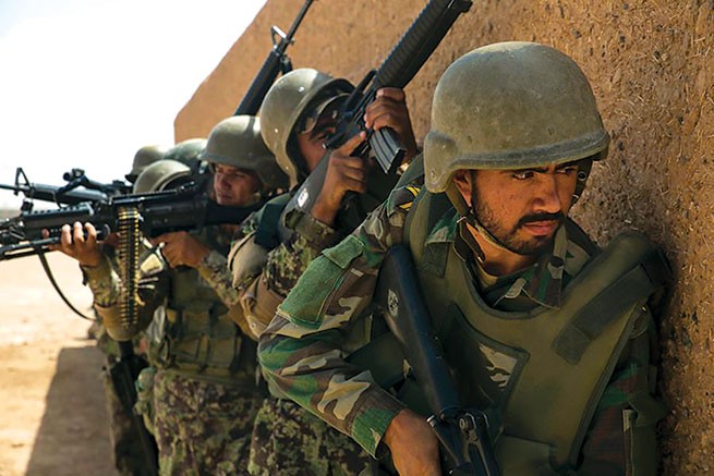 Quân đội Afghanistan tấn công dồn dập phiến quân Taliban ảnh 1