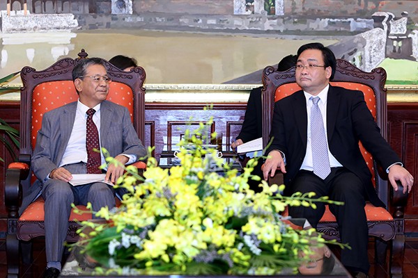Lãnh đạo TP Hà Nội tiếp Đại sứ đặc mệnh toàn quyền Nhật Bản tại Việt Nam ảnh 1