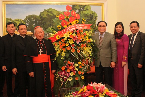 Chức sắc các tôn giáo chúc Tết Đảng bộ, chính quyền TP Hà Nội ảnh 1