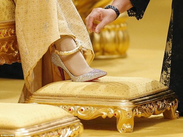 Toàn cảnh lễ cưới cực kỳ xa hoa của Hoàng tử Brunei ảnh 7