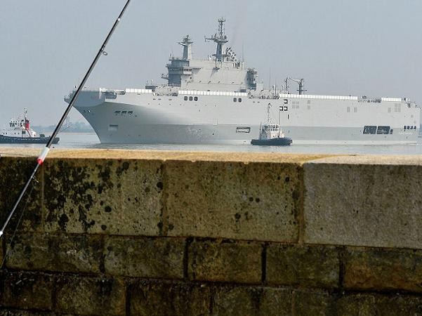 Pháp sẽ đánh đắm 2 tàu Mistral nếu không bàn giao cho Nga? ảnh 1