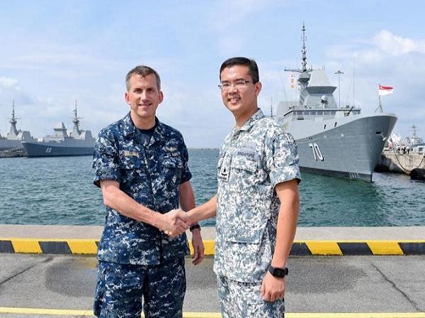 Mỹ và Singapore bắt đầu diễn tập quân sự chung trên Biển Đông ảnh 1