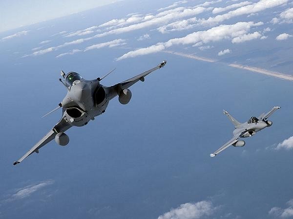 Pháp chào bán 18 máy bay chiến đấu Rafale cho Malaysia ảnh 1