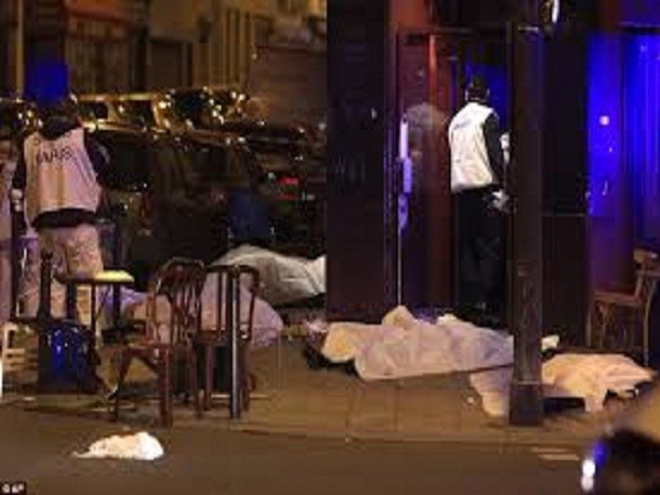 Pháp xác nhận có công dân của 19 quốc gia bị nạn trong loạt khủng bố tại Paris ảnh 1