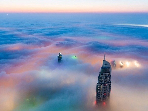  Ấn tượng vẻ đẹp hiếm có và kỳ vĩ của Dubai nhìn từ trên cao ảnh 3