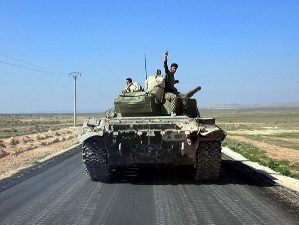 Quân đội Syria kiểm soát hoàn toàn tuyến đường chiến lược Hama-Aleppo ảnh 1