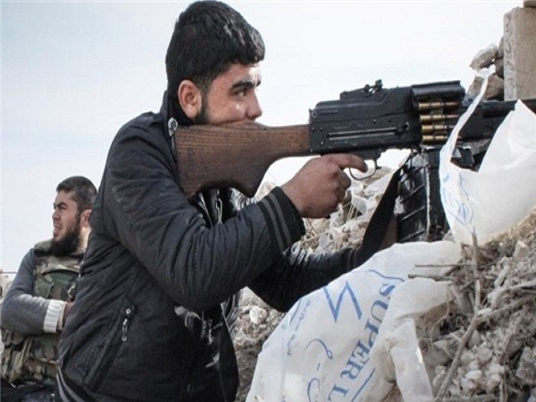 Al-Nusra sẵn sàng cho trận chiến đánh đuổi Ahrar al-Sham ra khỏi Idlib ảnh 1