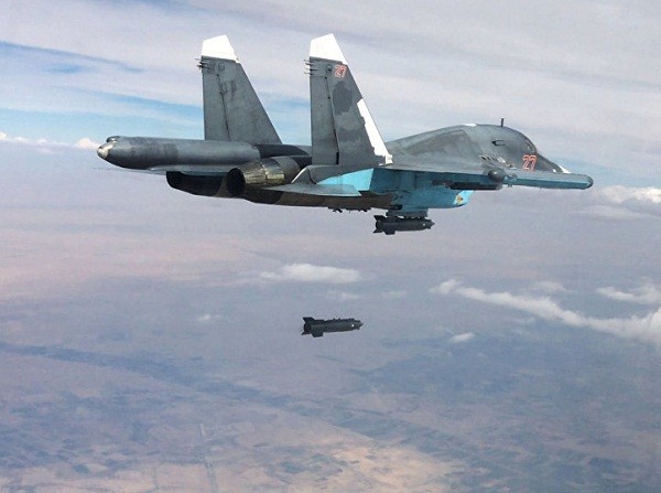 Chỉ trong 1 tháng, không quân Nga phá hủy 3.200 mục tiêu của IS ảnh 1