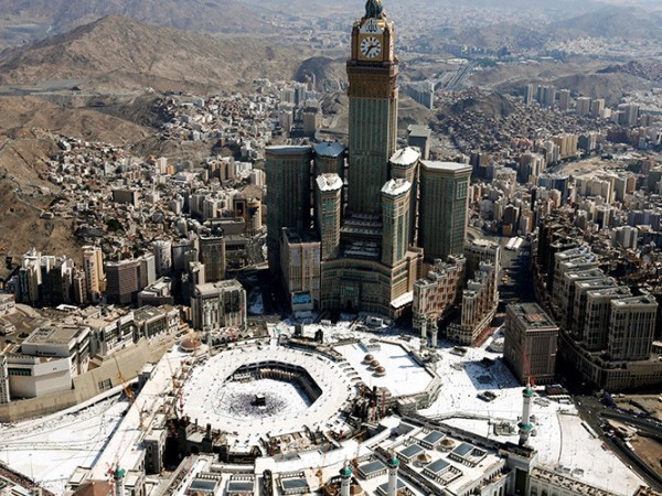 Saudi Arabia đánh chặn thành công tên lửa của Houthi phóng vào thánh địa Mecca ảnh 1