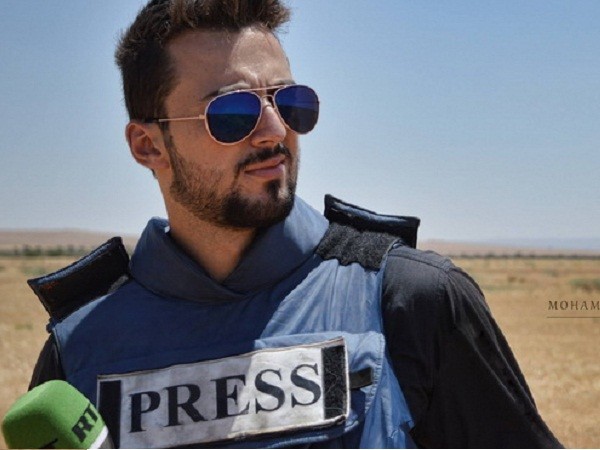Một phóng viên Nga, một sĩ quan Syria thiệt mạng ở Homs do trúng tên lửa IS ảnh 1