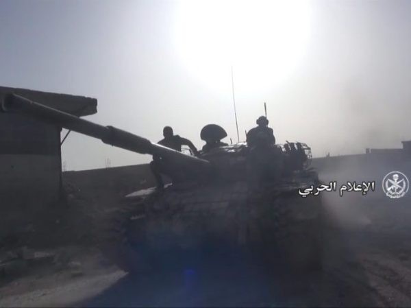 Quân đội Syria đánh chiếm thành công hai thị trấn then chốt ở Đông Ghouta ảnh 1
