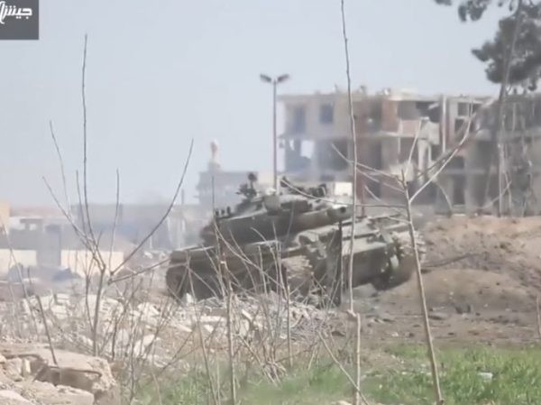 Phiến quân phá hủy một số lượng lớn xe tăng của SAA ở Đông Ghouta ảnh 1
