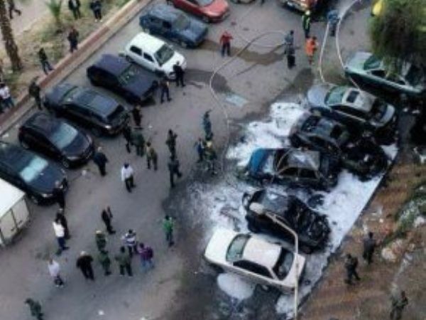Phiến quân bất ngờ tấn công tàn sát nhiều người dân ở Damascus ảnh 1