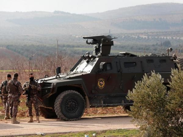 Các lực lượng Thổ Nhĩ Kỳ chuẩn bị tấn công Manbij ở Aleppo ảnh 1