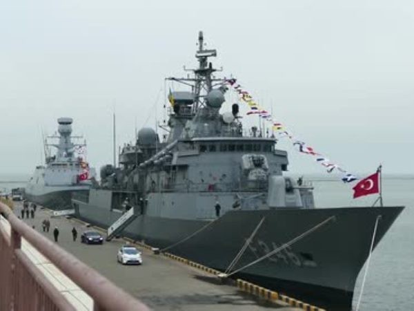 Hai tàu chiến Thổ Nhĩ Kỳ đến Ukraine chuẩn bị tập trận chung ảnh 1