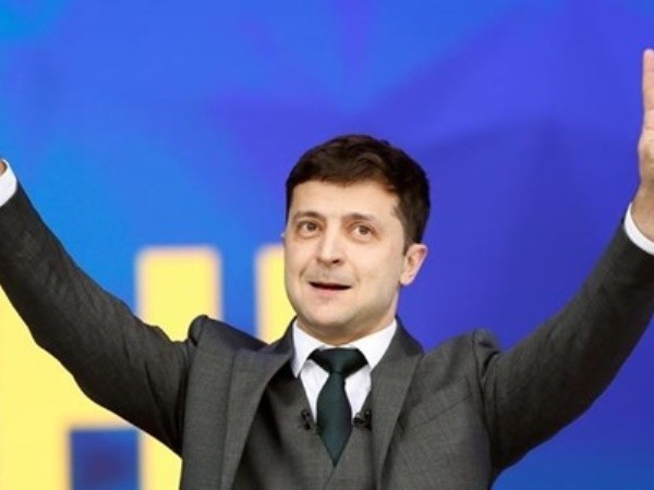 Ông Trump chúc mừng diễn viên hài chiến thắng trong cuộc bầu cử tổng thống Ukraine ảnh 1