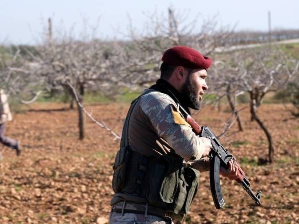 Thổ Nhĩ Kỳ sẽ lập vùng an ninh dọc biên giới với Syria ảnh 1