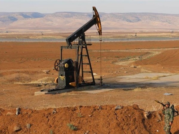 Nga: Mỹ cướp bóc Syria dưới cái cớ bảo vệ các mỏ dầu ảnh 1