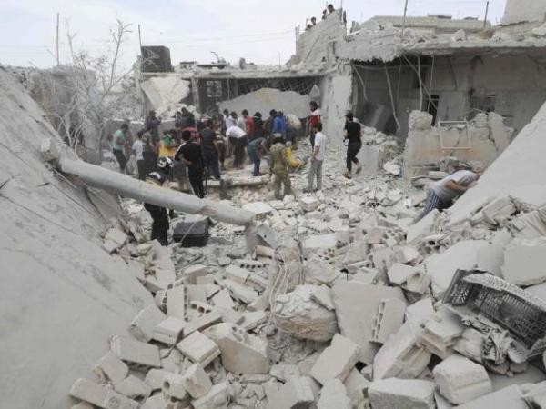 Syria: Nhiều chiến đấu cơ không xác định bất ngờ ồ ạt không kích Aleppo ảnh 1