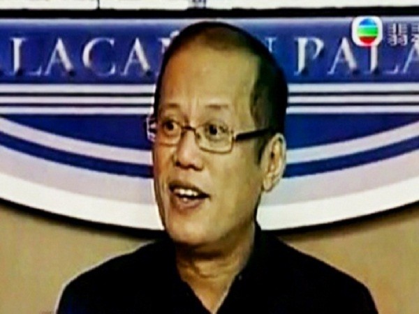 Tổng thống Philipines “khổ tâm” với “nụ cười vụng về” gây hiểu lầm ảnh 2