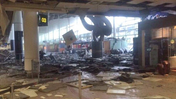Nhân chứng vụ khủng bố tại Bỉ: "Tôi thấy những mảnh thi thể bắn tung tóe" ảnh 4