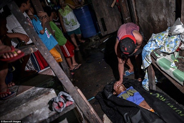Hàng chục quan chức Philippines dính đến ma túy đầu hàng vì sợ bị giết chết ảnh 7