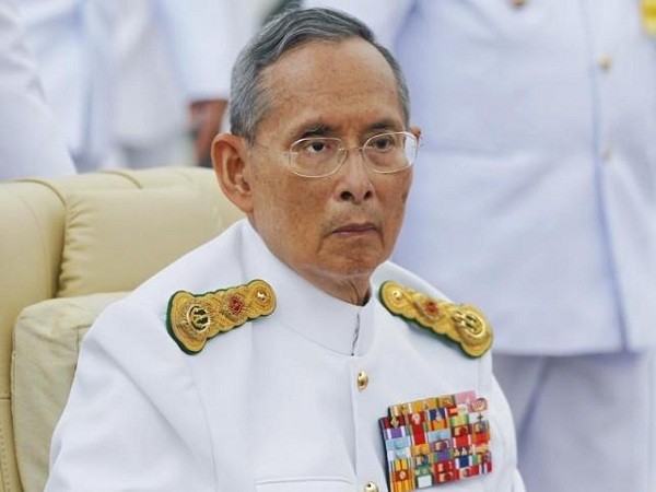 Cảnh sát Thái Lan điều tra các sĩ quan quân đội bị cáo buộc phỉ báng Hoàng gia ảnh 1