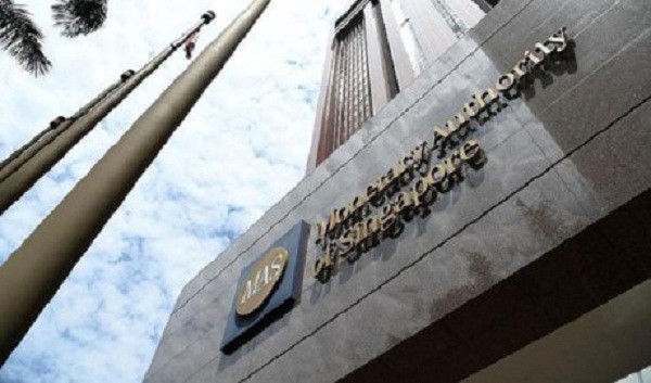 Singapore phạt 3 ngân hàng liên quan tới bê bối quỹ Malaysia ảnh 1