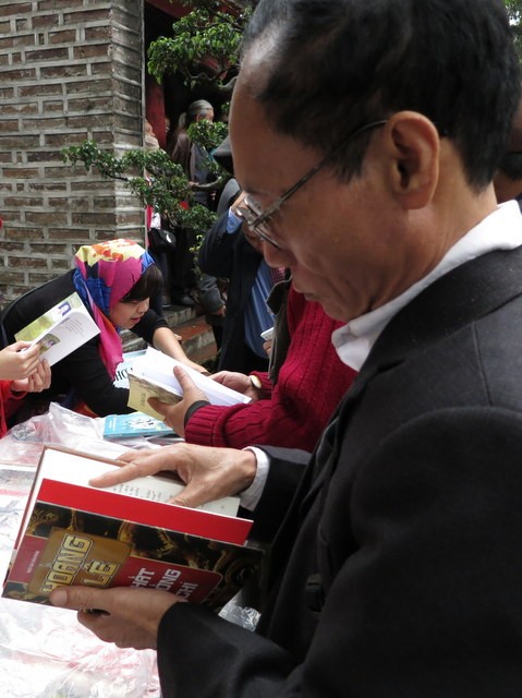 Hơn 150 tác giả tham dự Ngày thơ Việt Nam 2015 ảnh 6