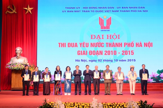 Tưng bừng Đại hội Thi đua yêu nước Thành phố Hà Nội 2010-2015 ảnh 3