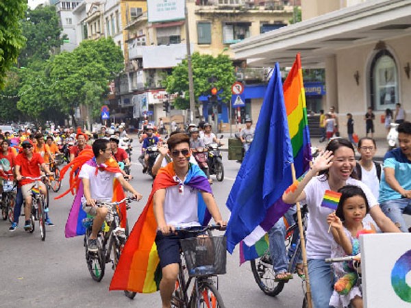 Ngày hội của cộng đồng LGBT ở Hà Nội ảnh 1