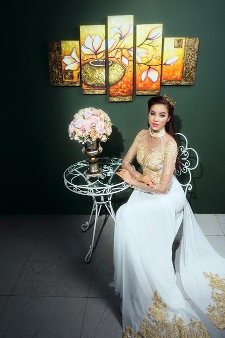 Á hậu Phạm Hương tự tin chinh phục danh hiệu Hoa hậu Hoàn vũ Việt Nam 2015 ảnh 5