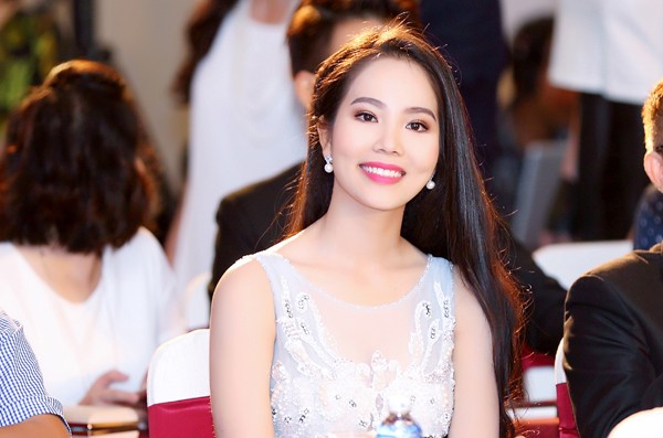 Người đẹp Áo dài Dương Kim Ánh sẽ "chinh phục" Hoa hậu Việt Nam 2016 ảnh 5