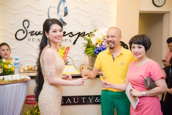 Hoa hậu Ngọc Anh: Tôi muốn chia sẻ "cái đẹp" với mọi người ảnh 8